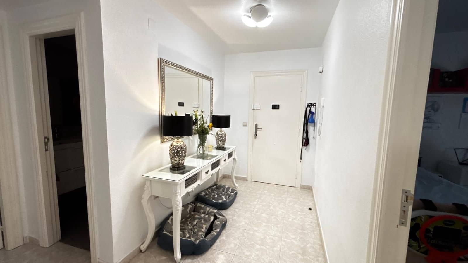 4 bedroom Apartment for sale in Altea with garage - € 689,000 (Ref: 9921699)