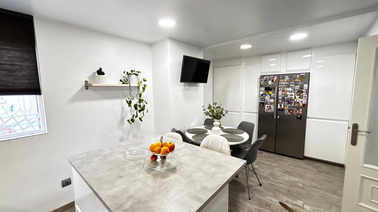 4 bedroom Apartment for sale in Altea with garage - € 689,000 (Ref: 9921699)