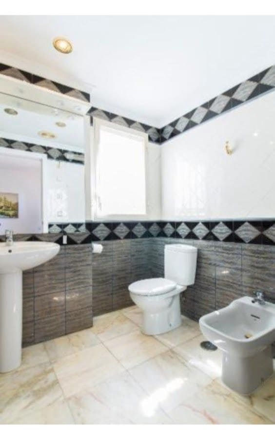 6 camera da letto Appartamento in vendita in Benidorm con piscina garage - 420.000 € (Rif: 9935557)