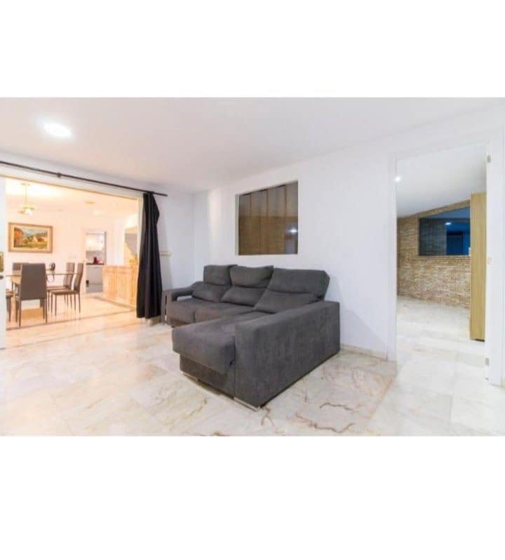 6 camera da letto Appartamento in vendita in Benidorm con piscina garage - 420.000 € (Rif: 9935557)