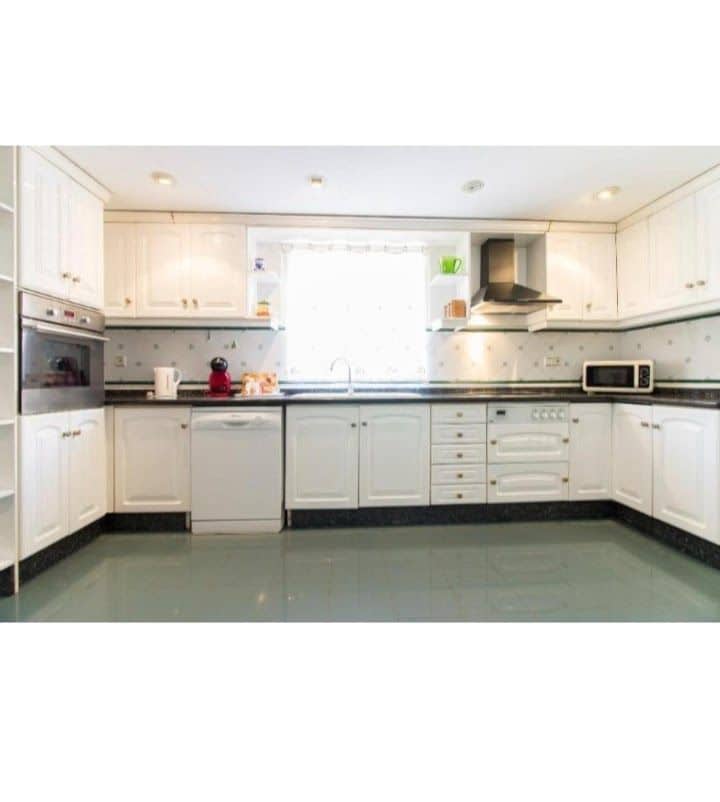 6 camera da letto Appartamento in vendita in Benidorm con piscina garage - 420.000 € (Rif: 9935557)