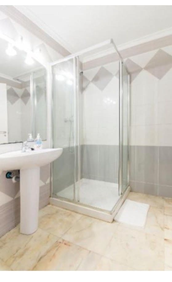6 camera da letto Appartamento in vendita in Benidorm con piscina garage - 420.000 € (Rif: 9935557)