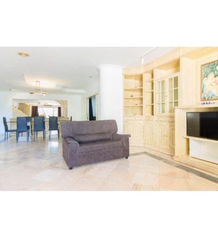 6 camera da letto Appartamento in vendita in Benidorm con piscina garage - 420.000 € (Rif: 9935557)