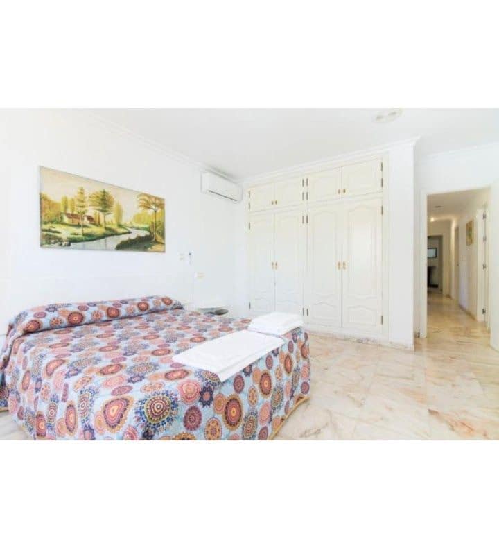 6 camera da letto Appartamento in vendita in Benidorm con piscina garage - 420.000 € (Rif: 9935557)