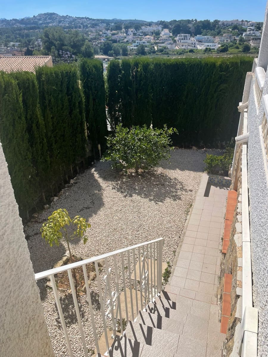3 soverom Villa til salgs i Moraira med svømmebasseng garasje - € 610 000 (Ref: 9949165)