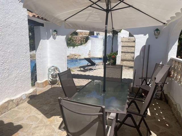 3 soverom Villa til salgs i Moraira, Teulada-Moraira med svømmebasseng garasje - € 610 000 (Ref: 9949165)