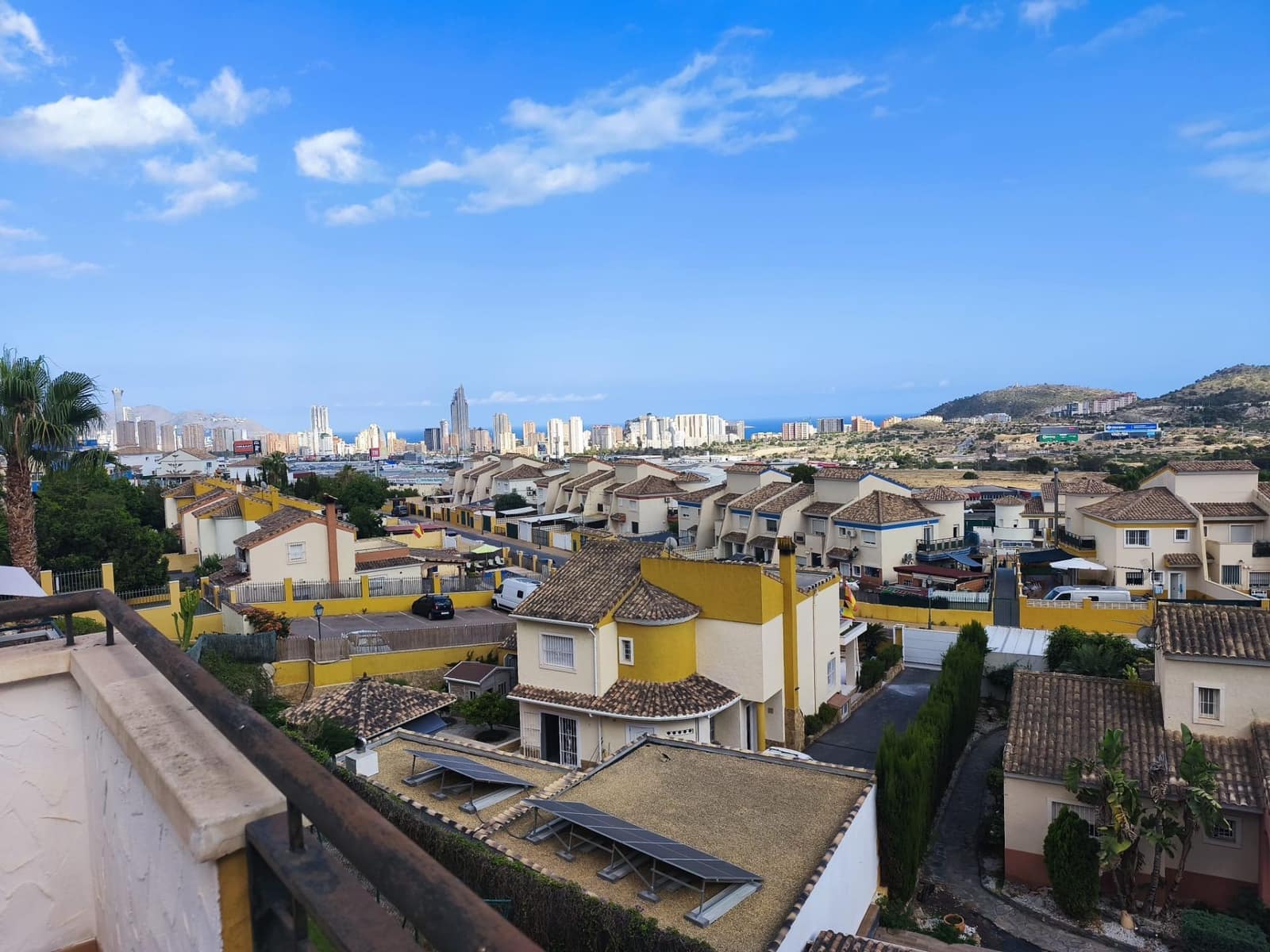 2 Zimmer Penthouse zu verkaufen in Finestrat mit Pool Garage - 305.000 € (Ref: 9949166)