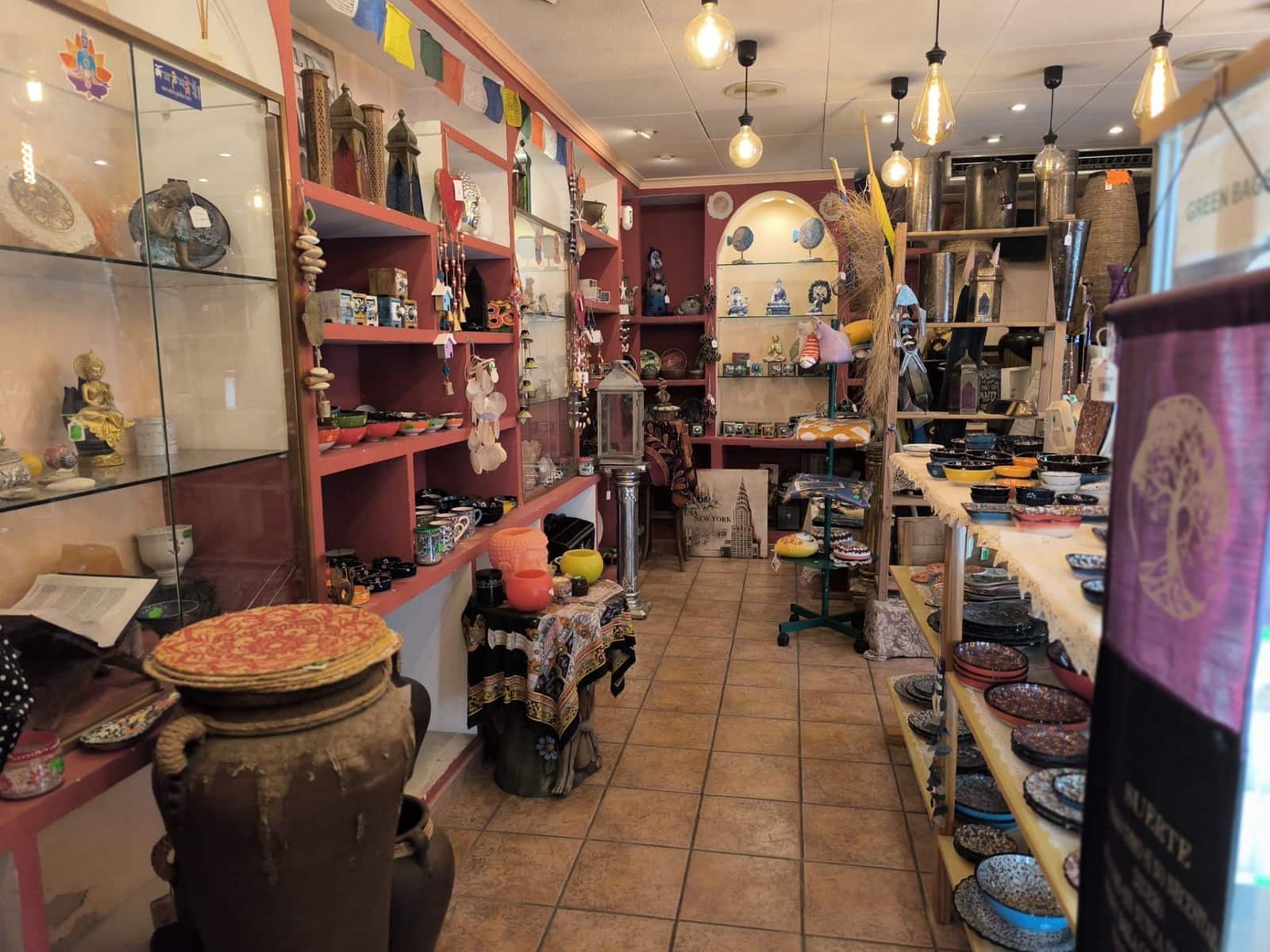 2 slaapkamer Commercieel te koop in Guadalest - € 675.000 (Ref: 9956794)