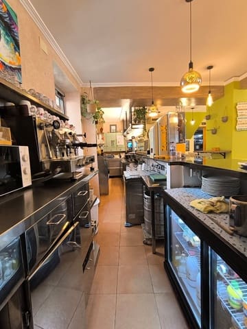 2 slaapkamer Commercieel te koop in Guadalest - € 975.000 (Ref: 9956795)