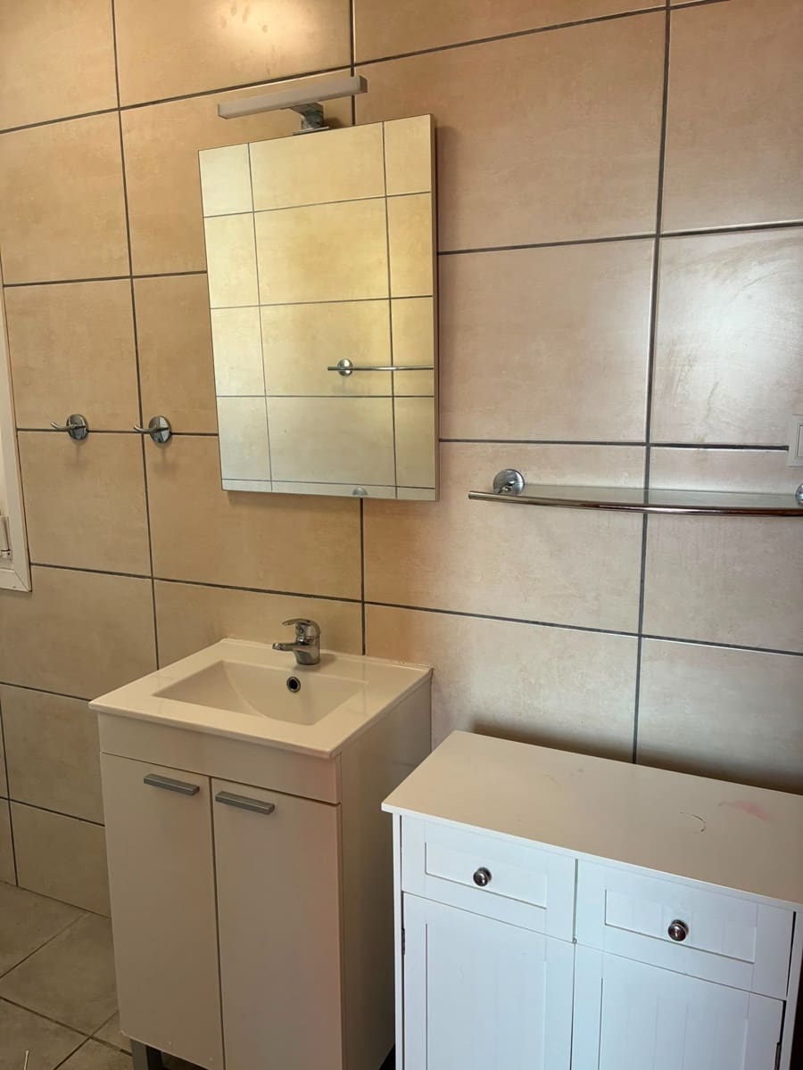 3 soveværelse Villa til salg i Relleu med swimmingpool garage - € 265.000 (Ref: 9972855)