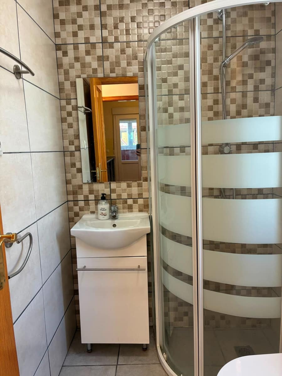3 soveværelse Villa til salg i Relleu med swimmingpool garage - € 265.000 (Ref: 9972855)