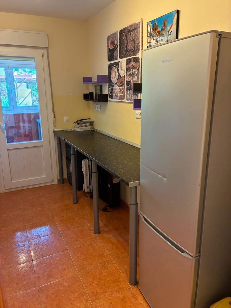 3 soveværelse Villa til salg i Relleu med swimmingpool garage - € 265.000 (Ref: 9972855)