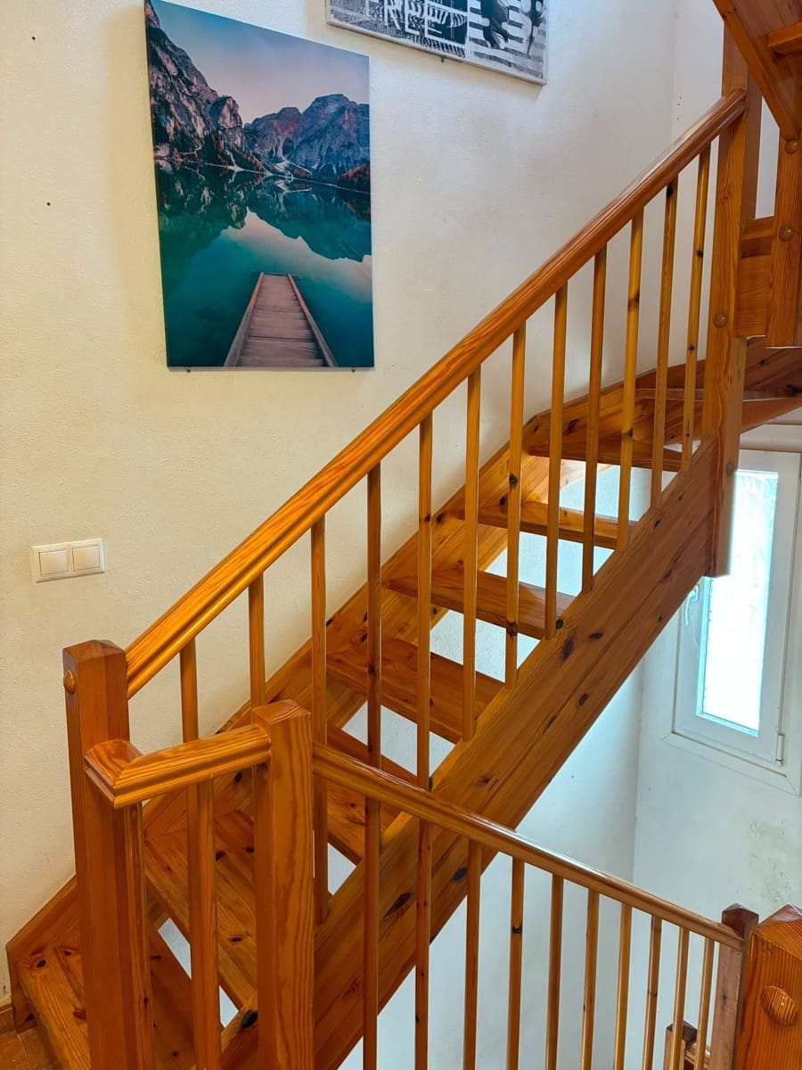 3 soveværelse Villa til salg i Relleu med swimmingpool garage - € 265.000 (Ref: 9972855)
