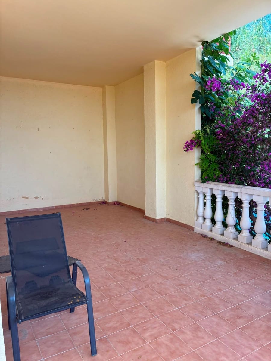 3 soveværelse Villa til salg i Relleu med swimmingpool garage - € 265.000 (Ref: 9972855)