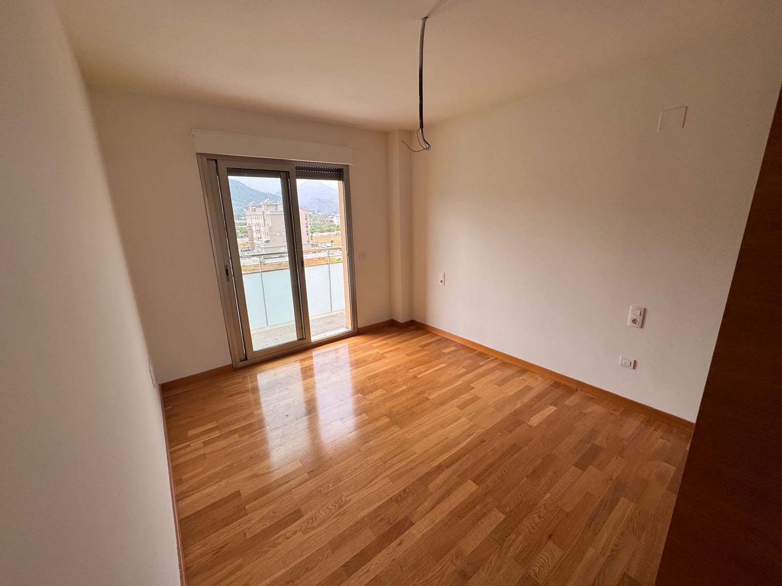 3 soveværelse Lejlighed til leje i Gandia med swimmingpool garage - € 1.300 (Ref: 9972856)