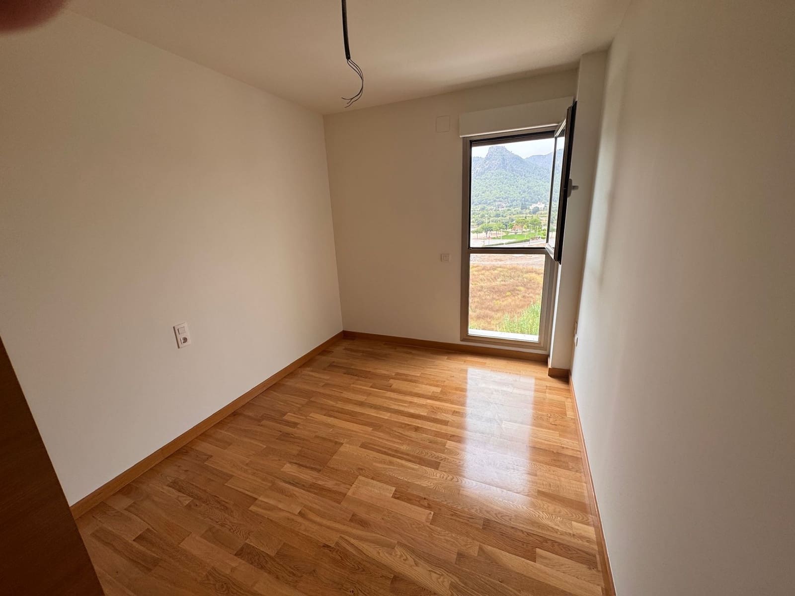 3 soveværelse Lejlighed til leje i Gandia med swimmingpool garage - € 1.300 (Ref: 9972856)