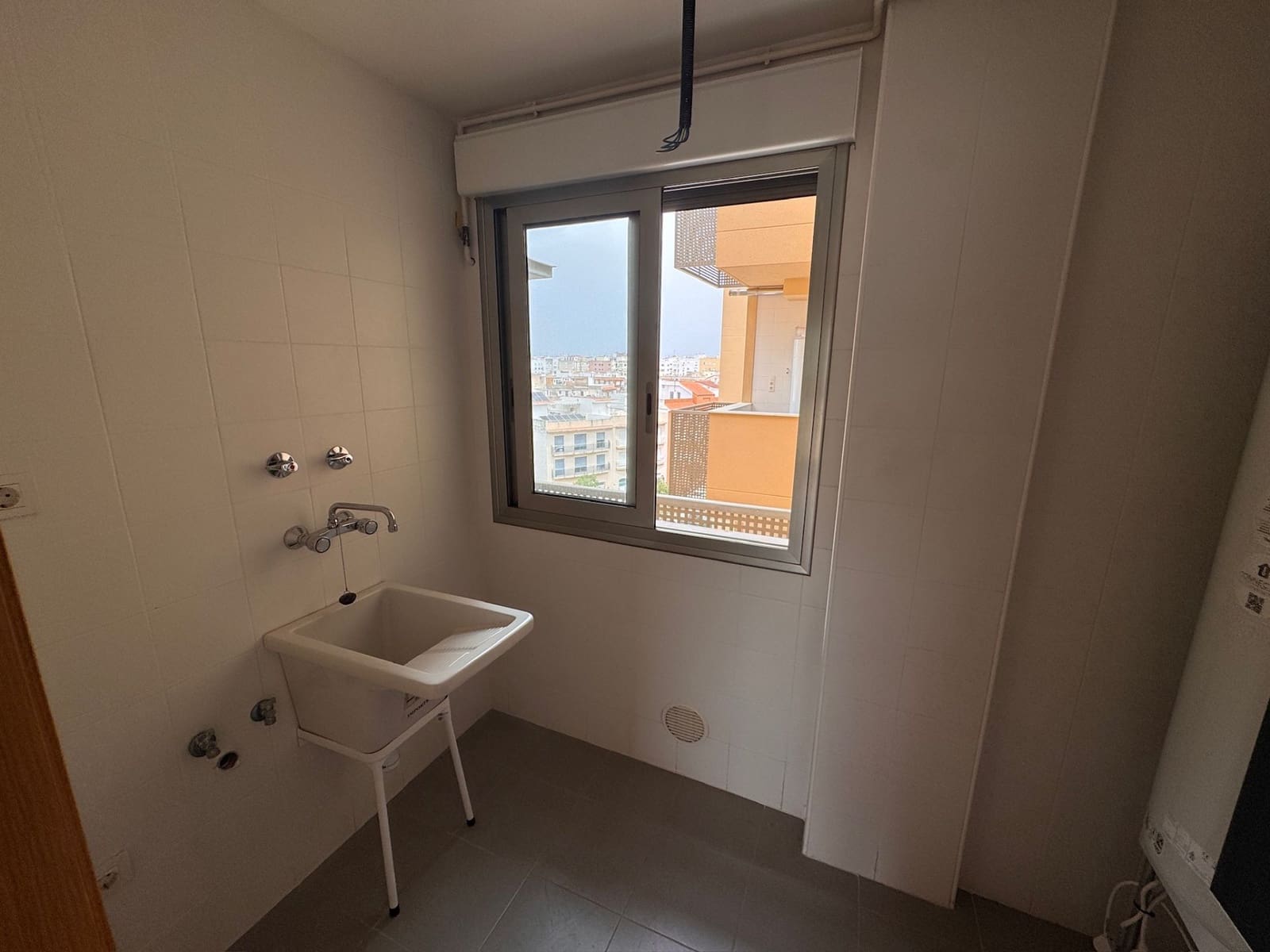 3 soveværelse Lejlighed til leje i Gandia med swimmingpool garage - € 1.300 (Ref: 9972856)