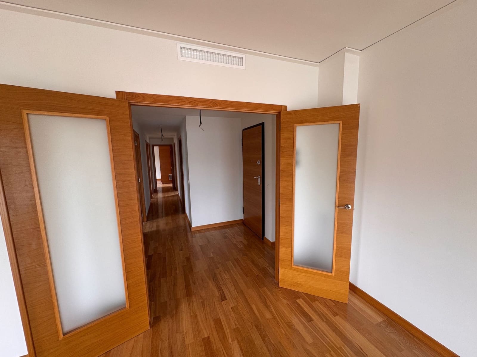 3 soveværelse Lejlighed til leje i Gandia med swimmingpool garage - € 1.300 (Ref: 9972856)