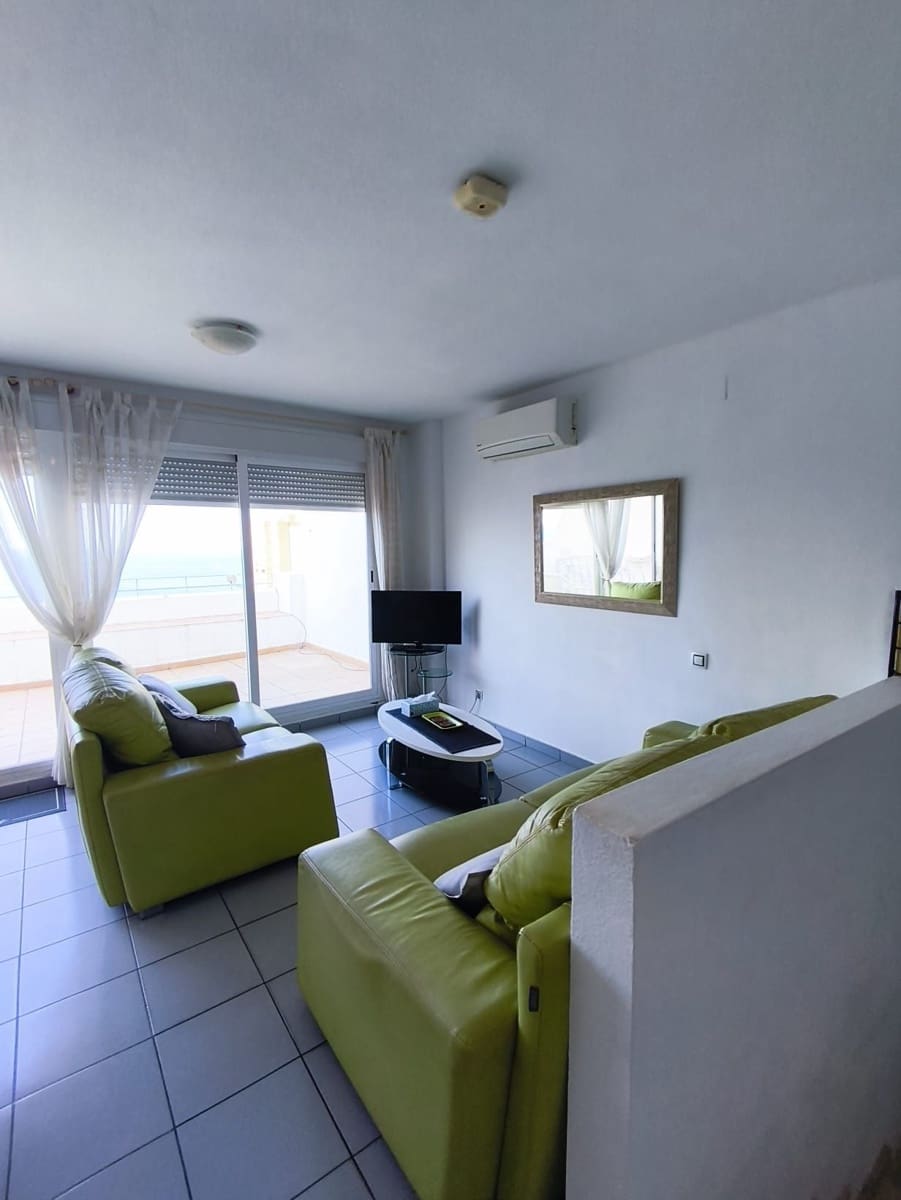 2 sovrum Hus till salu i Benidorm med pool garage - 329 000 € (Ref: 9981807)