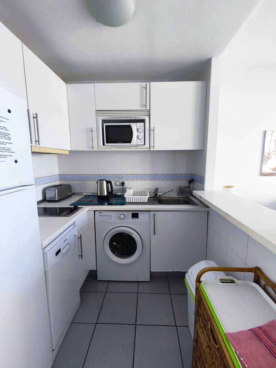 2 sovrum Hus till salu i Benidorm med pool garage - 329 000 € (Ref: 9981807)