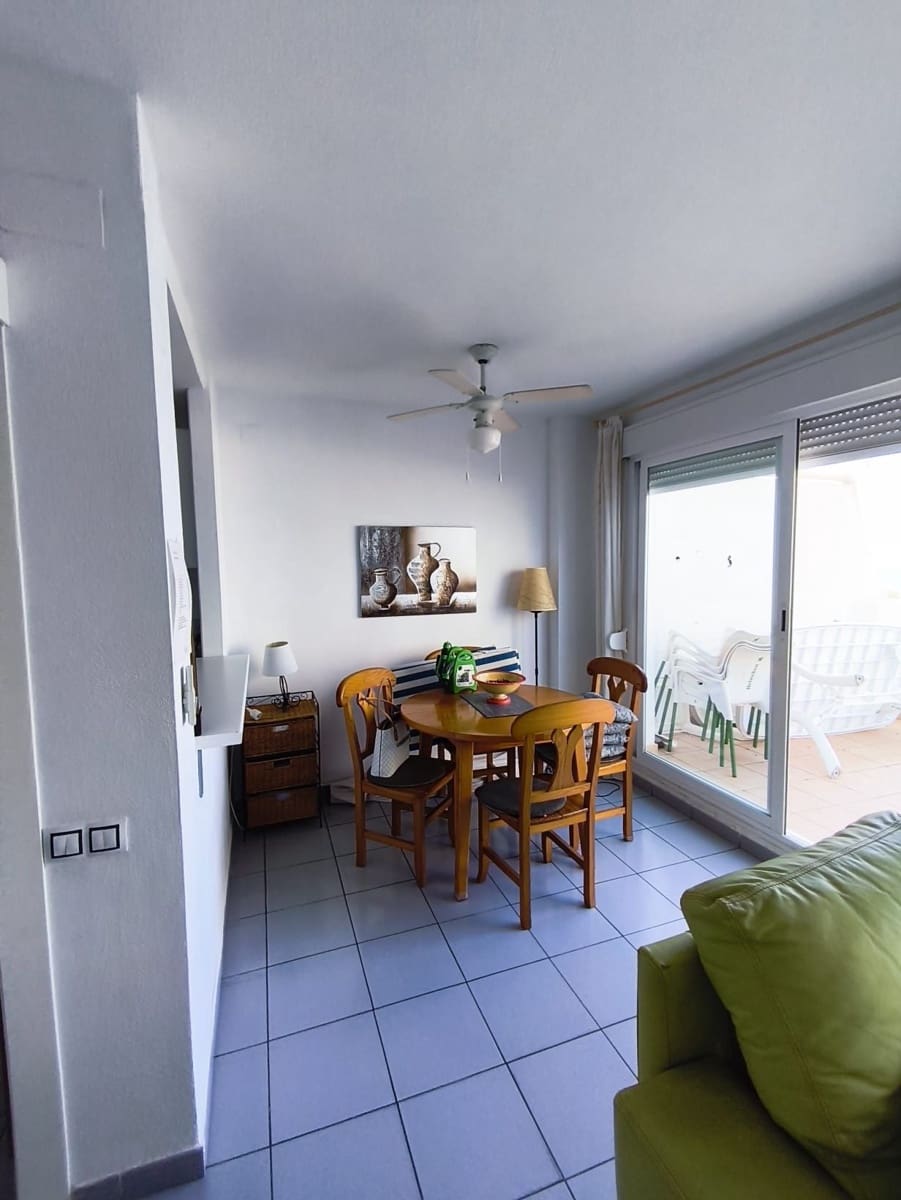 2 sovrum Hus till salu i Benidorm med pool garage - 329 000 € (Ref: 9981807)