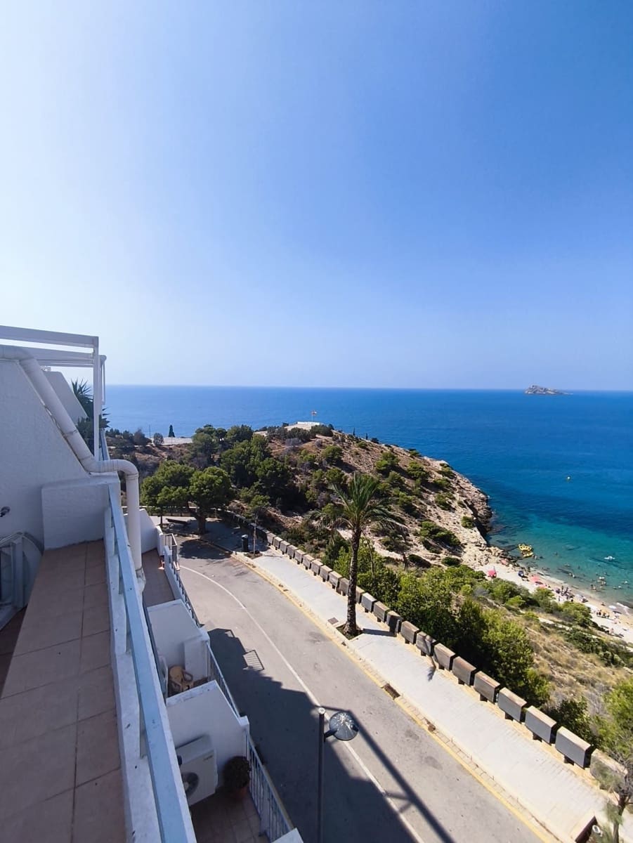 2 sovrum Hus till salu i Benidorm med pool garage - 329 000 € (Ref: 9981807)