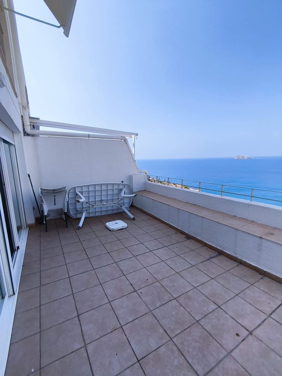 2 sovrum Hus till salu i Benidorm med pool garage - 329 000 € (Ref: 9981807)