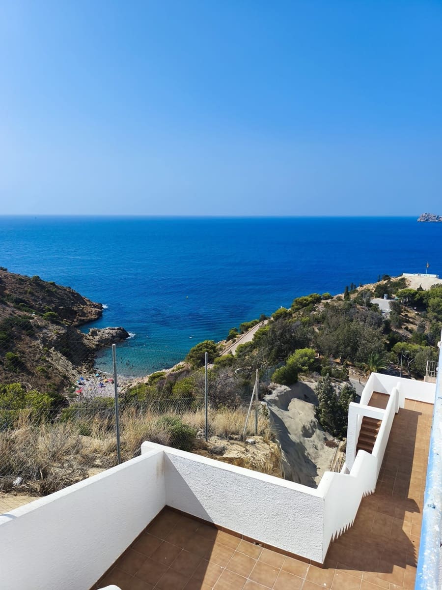 2 sovrum Hus till salu i Benidorm med pool garage - 329 000 € (Ref: 9981807)