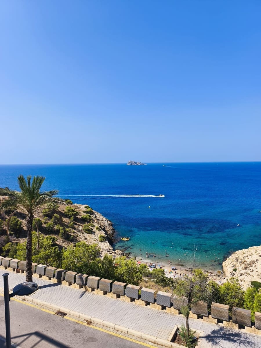 2 sovrum Hus till salu i Benidorm med pool garage - 329 000 € (Ref: 9981807)