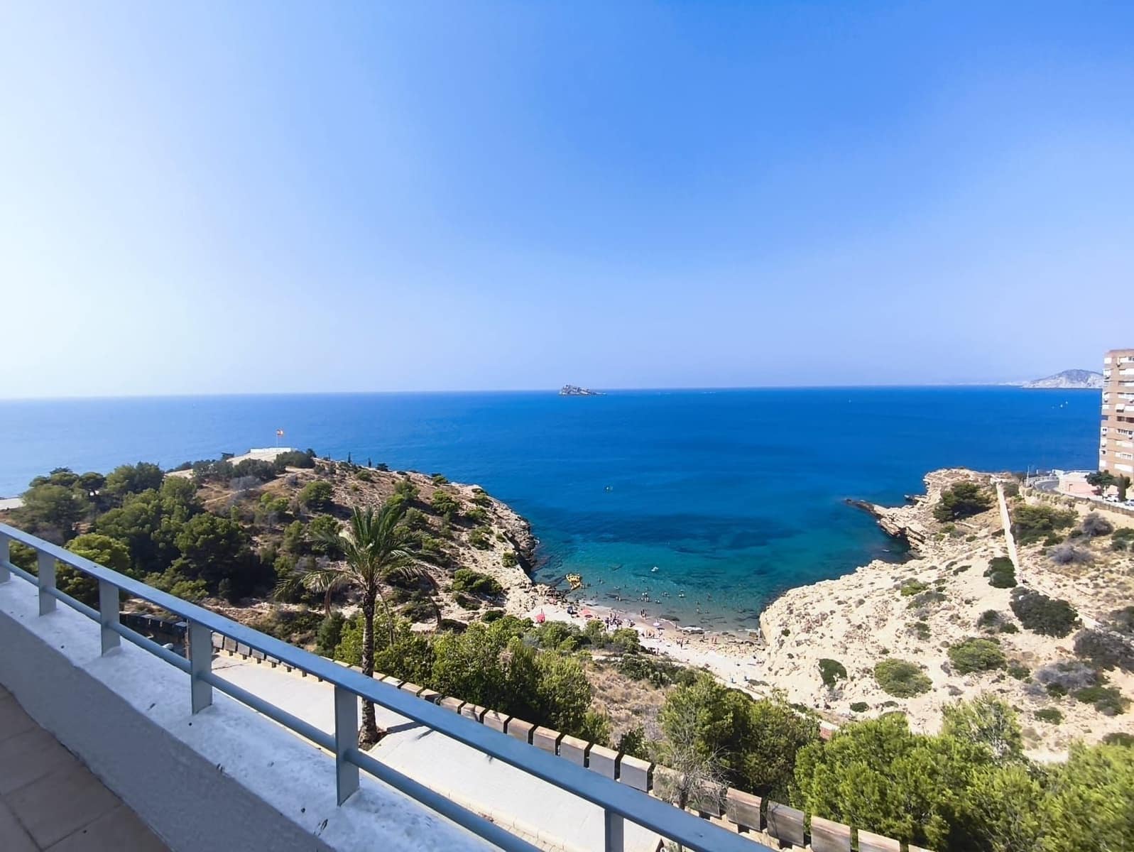 2 sovrum Hus till salu i Benidorm med pool garage - 329 000 € (Ref: 9981807)