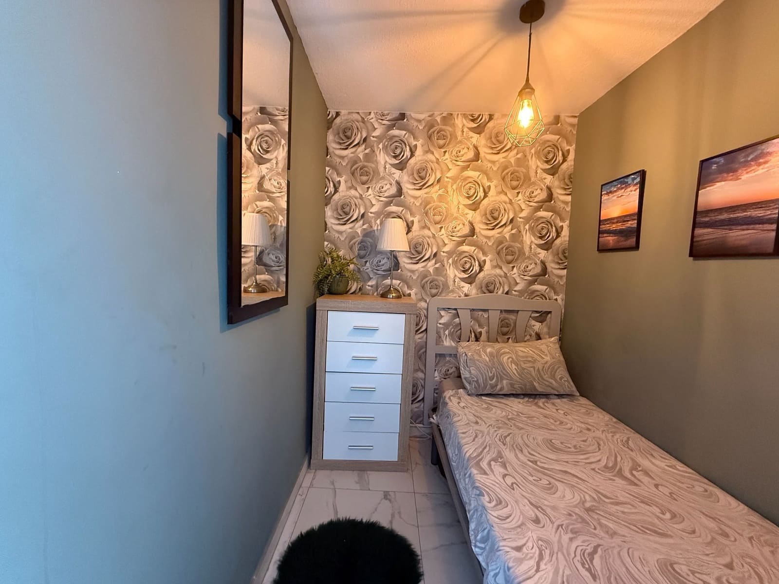 Apartamento de 2 habitaciones en Benidorm en venta con piscina garaje - 180.000 € (Ref: 9996625)