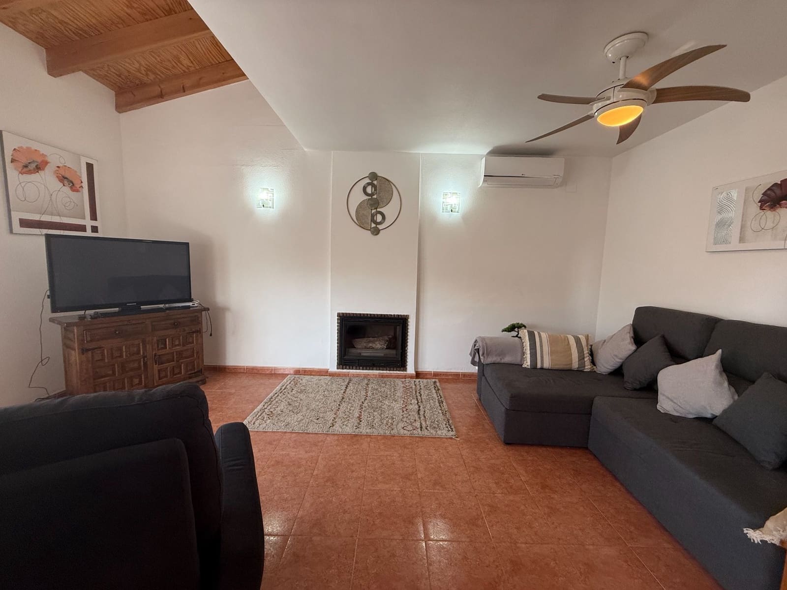 4 soveværelse Villa til salg i Relleu med swimmingpool garage - € 245.000 (Ref: 9996626)