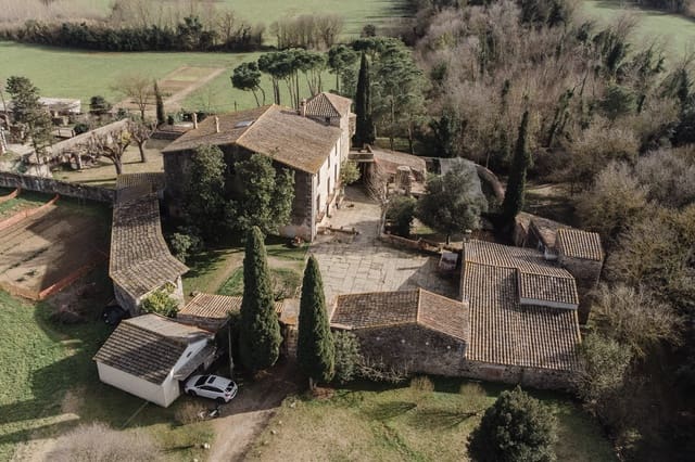 10 sypialnia Finka/Dom wiejski na sprzedaż w Miasto Girona - 2 800 000 € (Ref: 7631240)