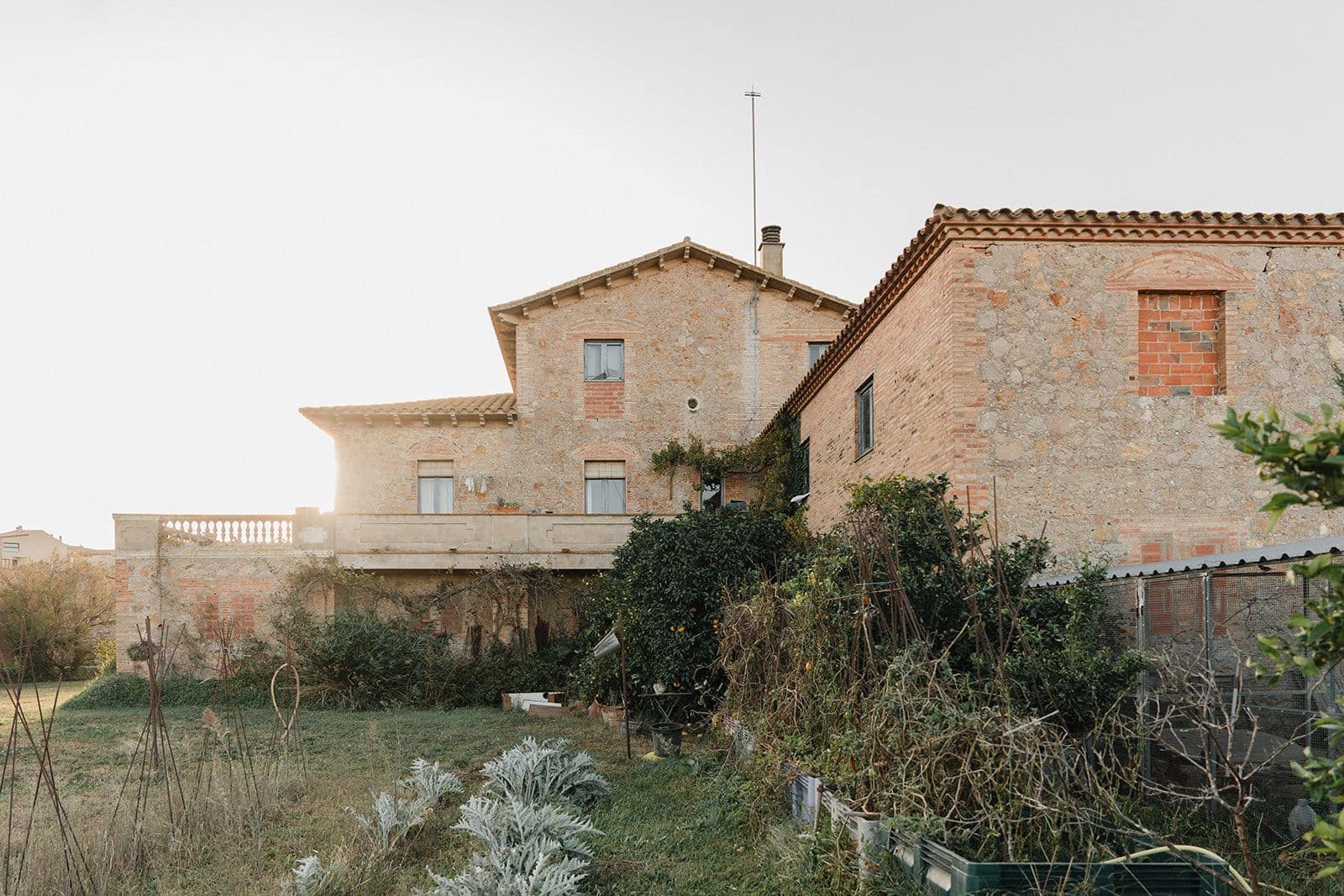 6 soveværelse Byhus til salg i Albons med garage - € 850.000 (Ref: 7962002)