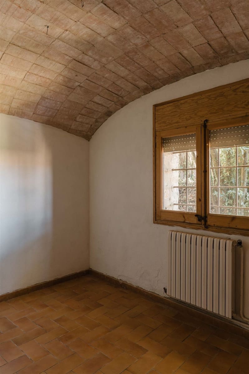 5 bedroom Townhouse for sale in Vilopriu - € 650,000 (Ref: 8299553)