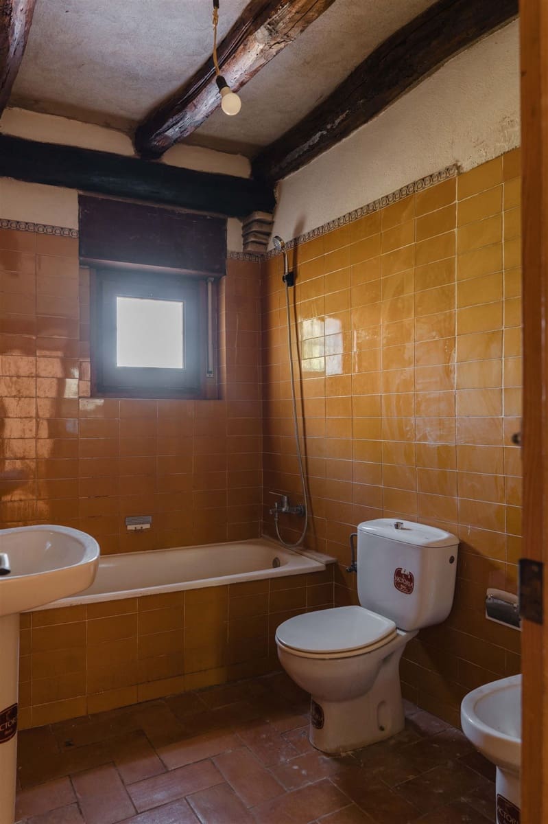 5 bedroom Townhouse for sale in Vilopriu - € 650,000 (Ref: 8299553)