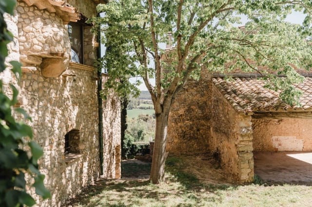 5 bedroom Townhouse for sale in Vilopriu - € 650,000 (Ref: 8299553)