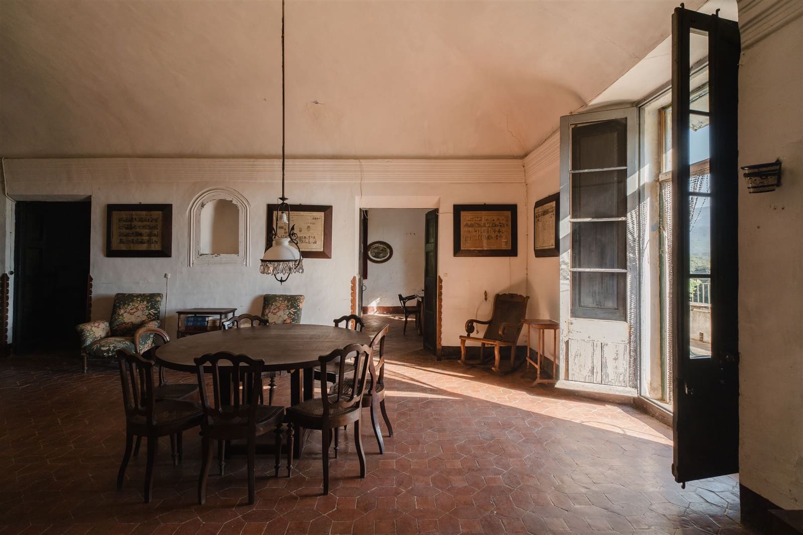 10 soverom Finca/Herregård til salgs i Besalu - € 780 000 (Ref: 8447140)