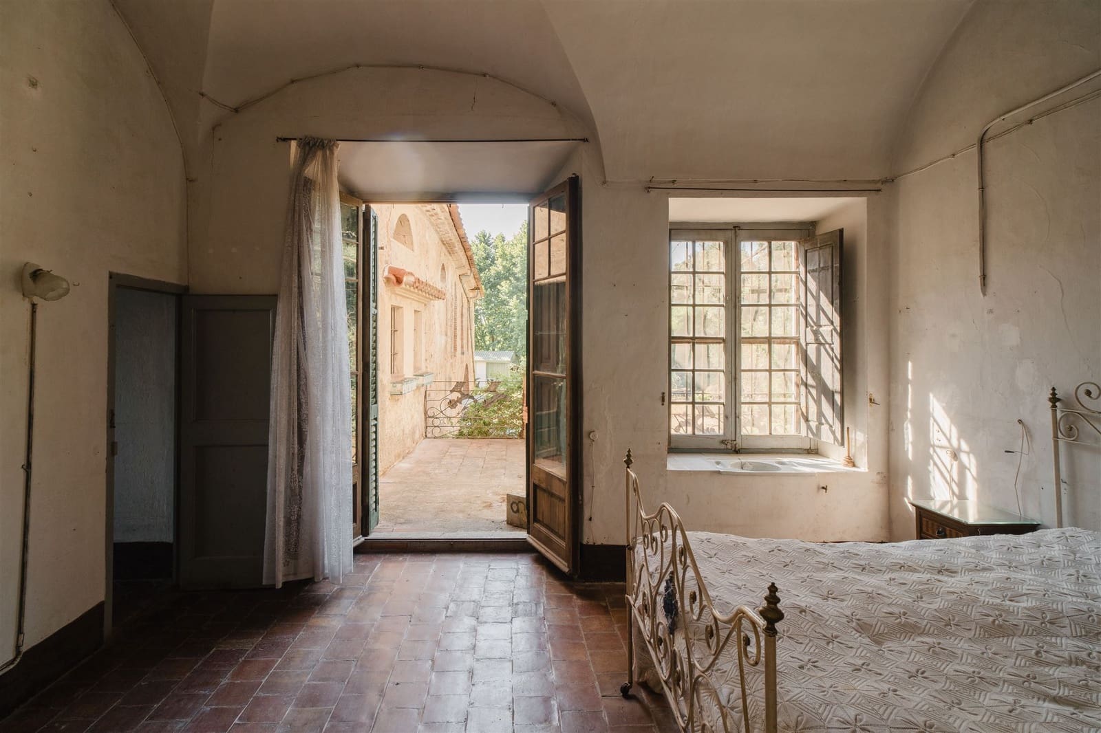 10 soverom Finca/Herregård til salgs i Besalu - € 780 000 (Ref: 8447140)