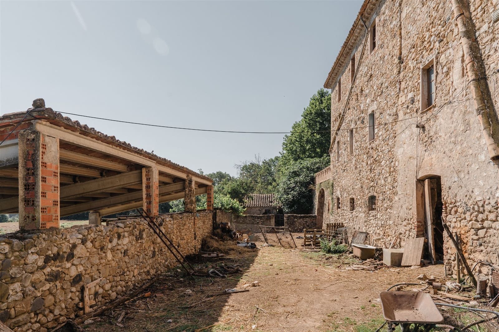 10 soverom Finca/Herregård til salgs i Besalu - € 780 000 (Ref: 8447140)