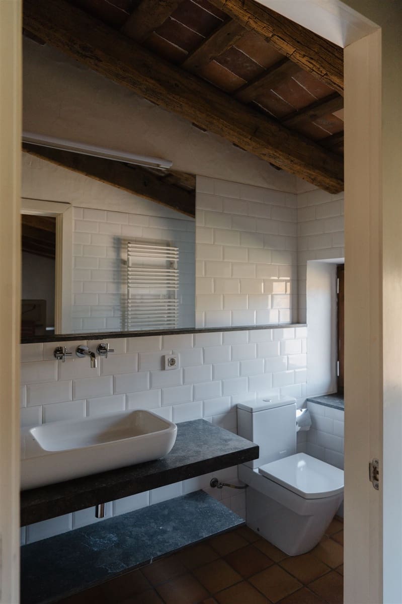 10 bedroom Finca/Country House for sale in Sant Feliu de Pallerols - € 1,300,000 (Ref: 8723434)