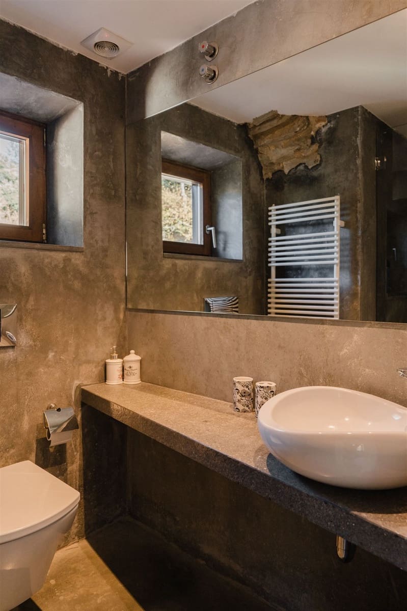 10 bedroom Finca/Country House for sale in Sant Feliu de Pallerols - € 1,300,000 (Ref: 8723434)