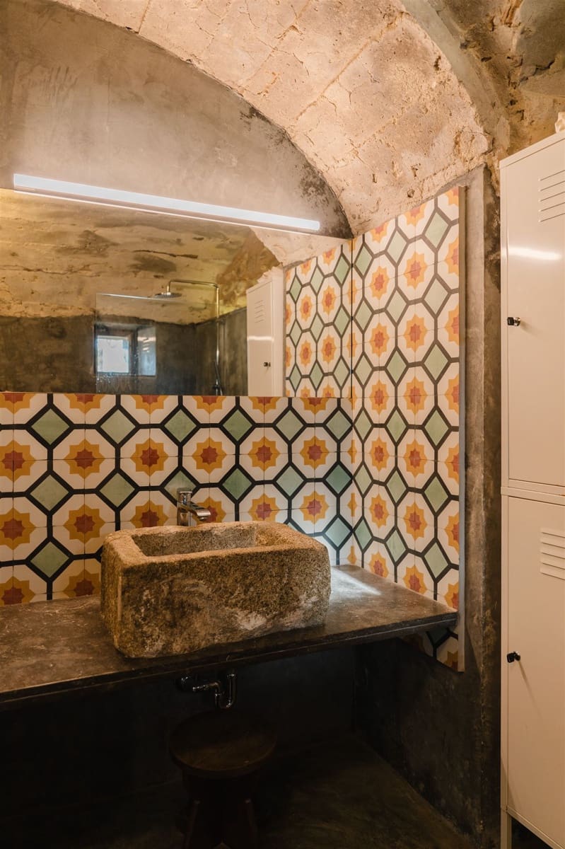 10 bedroom Finca/Country House for sale in Sant Feliu de Pallerols - € 1,300,000 (Ref: 8723434)