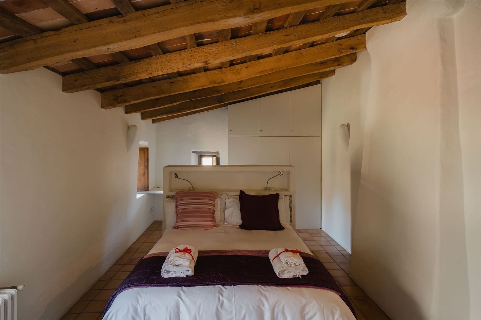 10 bedroom Finca/Country House for sale in Sant Feliu de Pallerols - € 1,300,000 (Ref: 8723434)