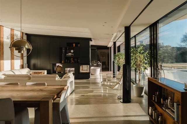 9 bedroom Finca/Country House for sale in Sant Aniol de Finestres - € 1,700,000 (Ref: 8774944)