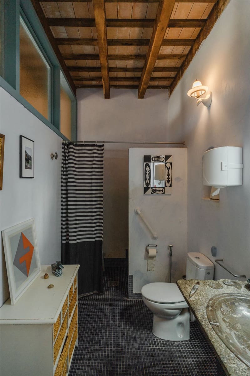 8 soveværelse Finca/Landehus til salg i Porqueres - € 1.600.000 (Ref: 8815198)