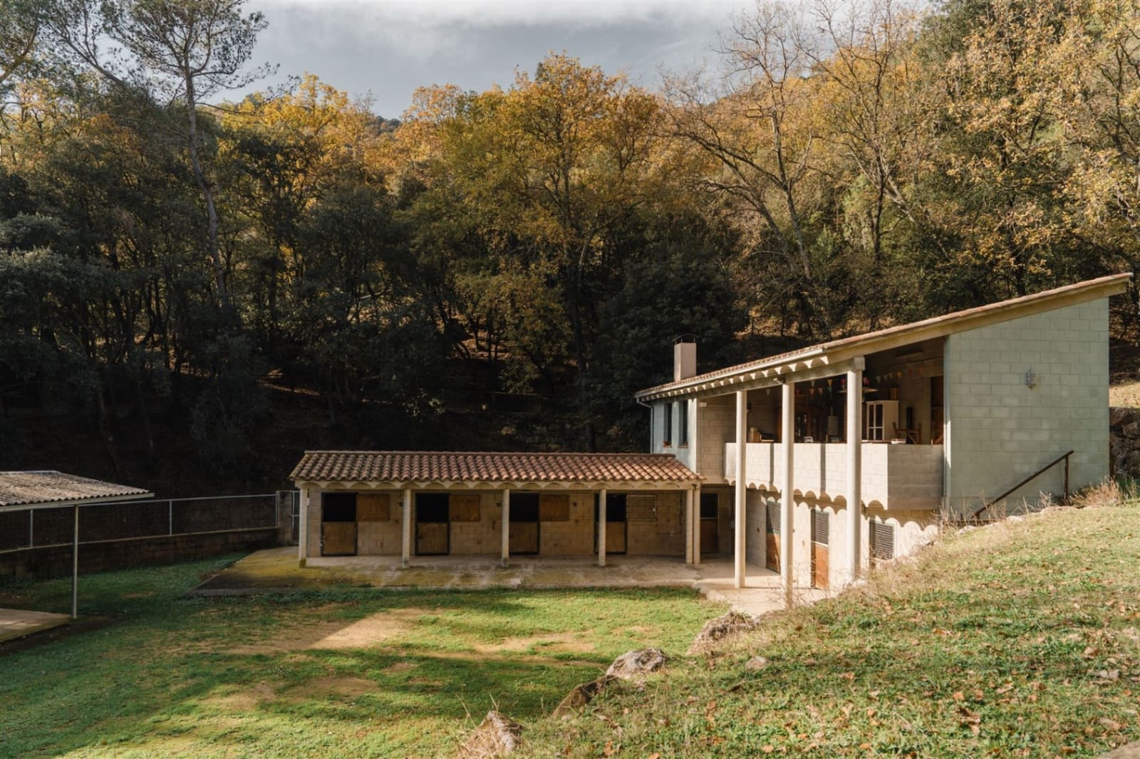 8 soveværelse Finca/Landehus til salg i Porqueres - € 1.600.000 (Ref: 8815198)