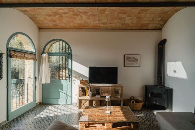 8 slaapkamer Finca/Landhuis te koop in Porqueres - € 1.600.000 (Ref: 8815198)