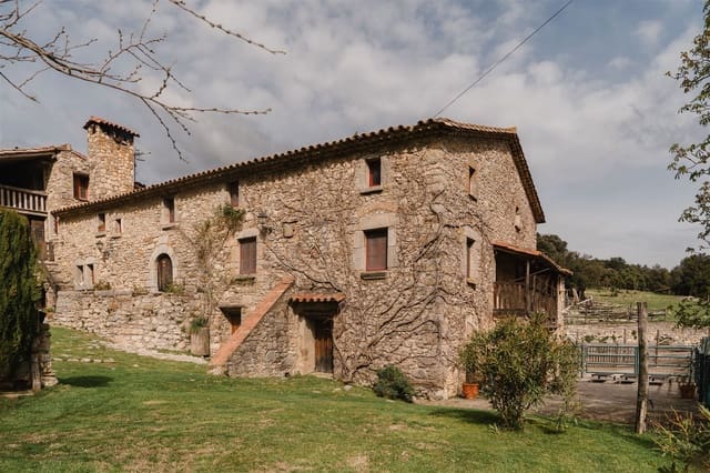 7 soveværelse Finca/Landehus til salg i Tortellà - € 1.500.000 (Ref: 8949891)