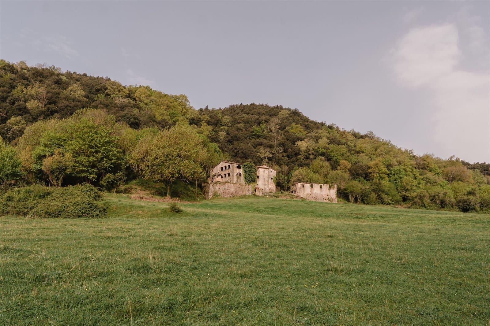 Ruin til salg i Sant Aniol de Finestres - € 975.000 (Ref: 8997319)